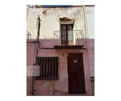 CASA CON GARAJE