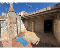 CASA CON GARAJE