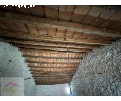 CASA CON GARAJE