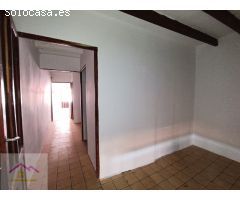 CASA CON GARAJE