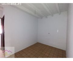 CASA CON GARAJE