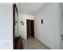 CASA CON GARAJE AMPLIO