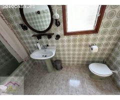 CASA CON GARAJE AMPLIO