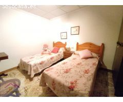 GRAN OPORTUNIDAD CASA CON 8 HABITACIONES