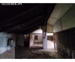 GRAN OPORTUNIDAD CASA CON RESTAURANTE.