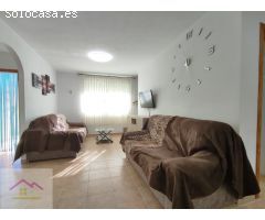 IDEAL PARA UNA GRAN FAMILIA PARA VIVIR EN UNA ZONA TRANQUILA CON FACIL ACCESO A