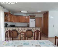 IDEAL PARA UNA GRAN FAMILIA PARA VIVIR EN UNA ZONA TRANQUILA CON FACIL ACCESO A