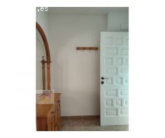 IDEAL PARA UNA GRAN FAMILIA PARA VIVIR EN UNA ZONA TRANQUILA CON FACIL ACCESO A