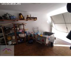 IDEAL PARA UNA GRAN FAMILIA PARA VIVIR EN UNA ZONA TRANQUILA CON FACIL ACCESO A