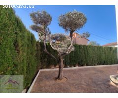 IDEAL PARA UNA GRAN FAMILIA PARA VIVIR EN UNA ZONA TRANQUILA CON FACIL ACCESO A