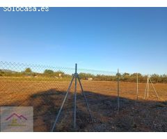 CHALET INDEPENDIENTE CON TERRENO Y PISCINA PRIVADA