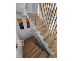 Chalet en venta .