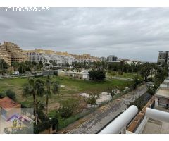 PISO DE TRES HABITACIONES PRIMERA LINEA DE LA PLAYA