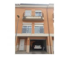 Chalet adosado .