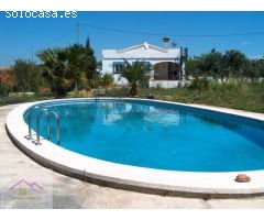 CASA DE CAMPO CON TERRENO
