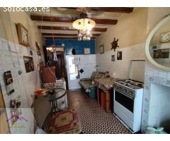 GRAN OPORTUNIDAD CASA DE PUEBLO CENTRO.