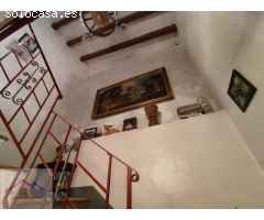GRAN OPORTUNIDAD CASA DE PUEBLO CENTRO.