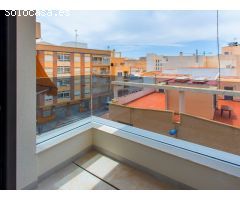 ¡Oportunidad única a 100 metros de la Playa del Cura!