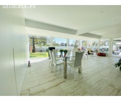 ESPECTACULAR CHALET INDEPENDIENTE EN UNA PLANTA EN EL CENTRO DE VILLAVICIOS DE