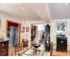 MAGNÍFICA FINCA CON 3 PROPIEDADES INDEPENDIENTES Y GRAN JARDÍN.
