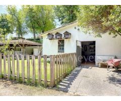 MAGNÍFICA FINCA CON 3 PROPIEDADES INDEPENDIENTES Y GRAN JARDÍN.