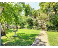 MAGNÍFICA FINCA CON 3 PROPIEDADES INDEPENDIENTES Y GRAN JARDÍN.