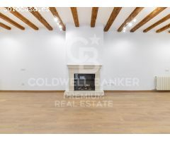 Villa contemporánea en Matadepera con impresionantes vistas a Montserrat y La
