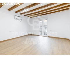 Villa contemporánea en Matadepera con impresionantes vistas a Montserrat y La