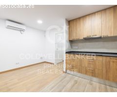 Villa contemporánea en Matadepera con impresionantes vistas a Montserrat y La