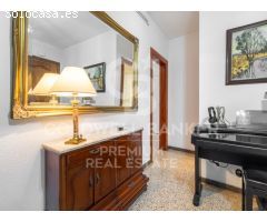 Vivienda única en el corazón de Sant Cugat, frente al Monasterio