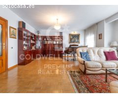 Vivienda única en el corazón de Sant Cugat, frente al Monasterio