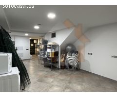 Formidable Villa con vistas al mar y ubicada frente al Campo de Golf de