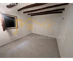 CASA CON DOS VIVIENDAS INDEPENDIENTES SANT HILARI
