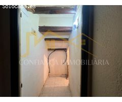 CASA CON DOS VIVIENDAS INDEPENDIENTES SANT HILARI