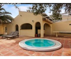 Fantástica Casa en Benissa - Alicante