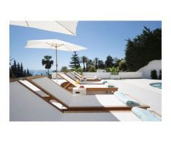 Villa recientemente renovada al este de Marbella