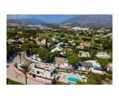 Villa en venta en Nueva Andalucia - Marbella