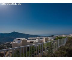 Piso en venta en Ojen - Marbella