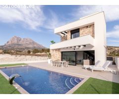 Maravillosa Villa de lujo independiente con gran parcela ( 327 m2), piscina