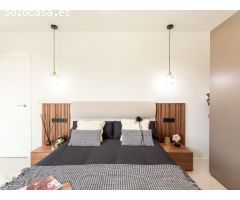 Maravillosa Villa de lujo independiente con gran parcela ( 327 m2), piscina