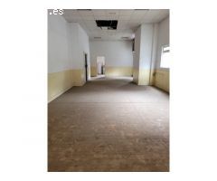 Gran Local Comercial con salida de humos, DE 2 A 3 MESES DE CARENCIA SEGUN