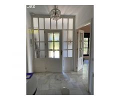 GRAN CASA EN ZONA DE LA PLANILLA