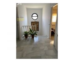 GRAN CASA EN ZONA DE LA PLANILLA