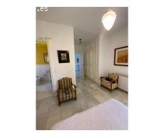 GRAN CASA EN ZONA DE LA PLANILLA