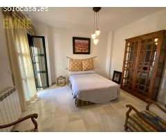 GRAN CASA EN ZONA DE LA PLANILLA