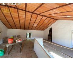 FINCA CON CASA Y NAVE A 10 MINUTOS DE RONDA
