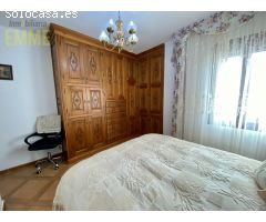 PRECIOSA CASA EN ARRIATE CON GRAN COCHERA CERRADA