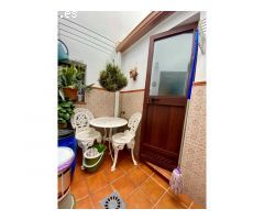PRECIOSA CASA EN ARRIATE CON GRAN COCHERA CERRADA
