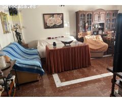 GRAN CASA CON PISCINA