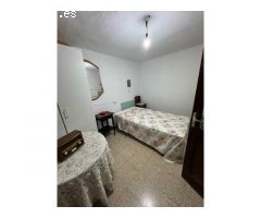 Casa terrera de pueblo